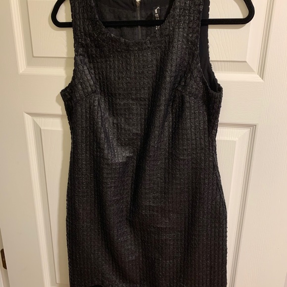 Black fringed bottom dress - Picture 3 of 5